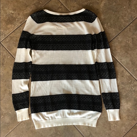 Express Long Sleeve - Picture 5 of 6